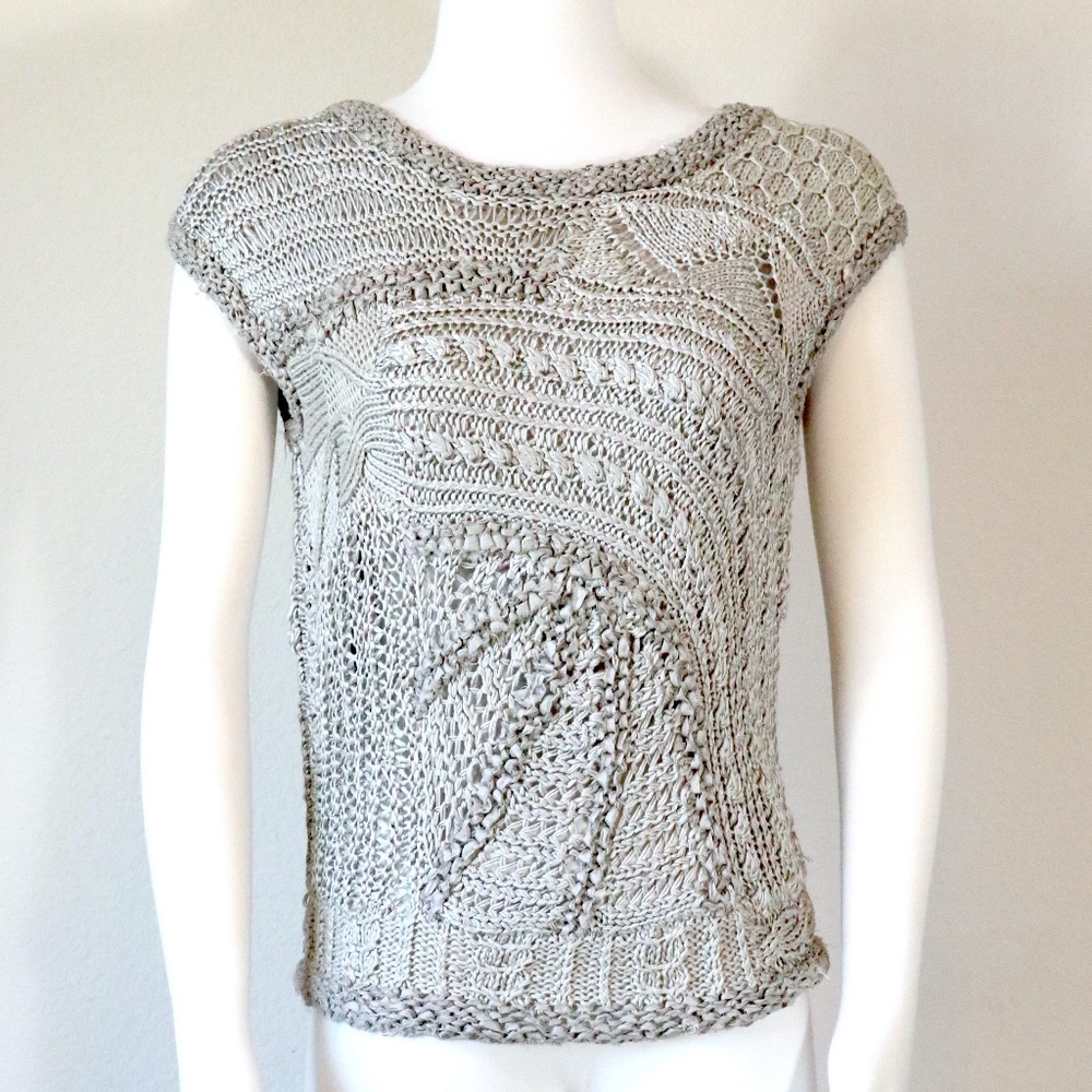 Oscar de la Renta taupe mixed weave crocheted top